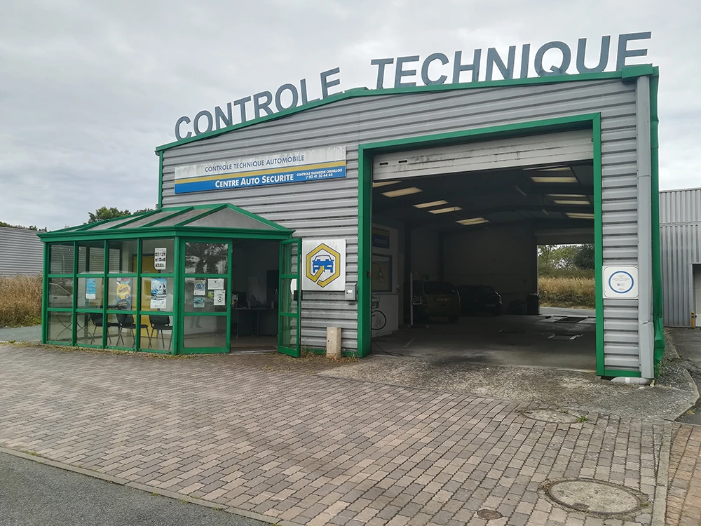 Centre de contreole technique à Chemillé Hyper U en anjou dans le 49